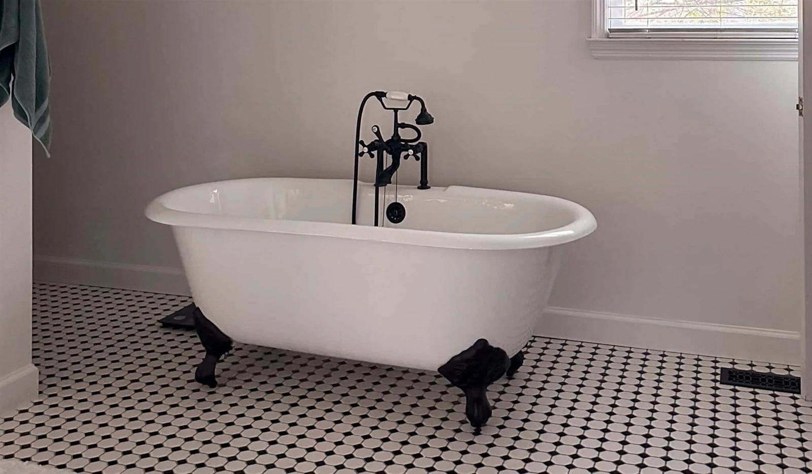 click-for-claw-foot-tub click-for-claw-foot-tub